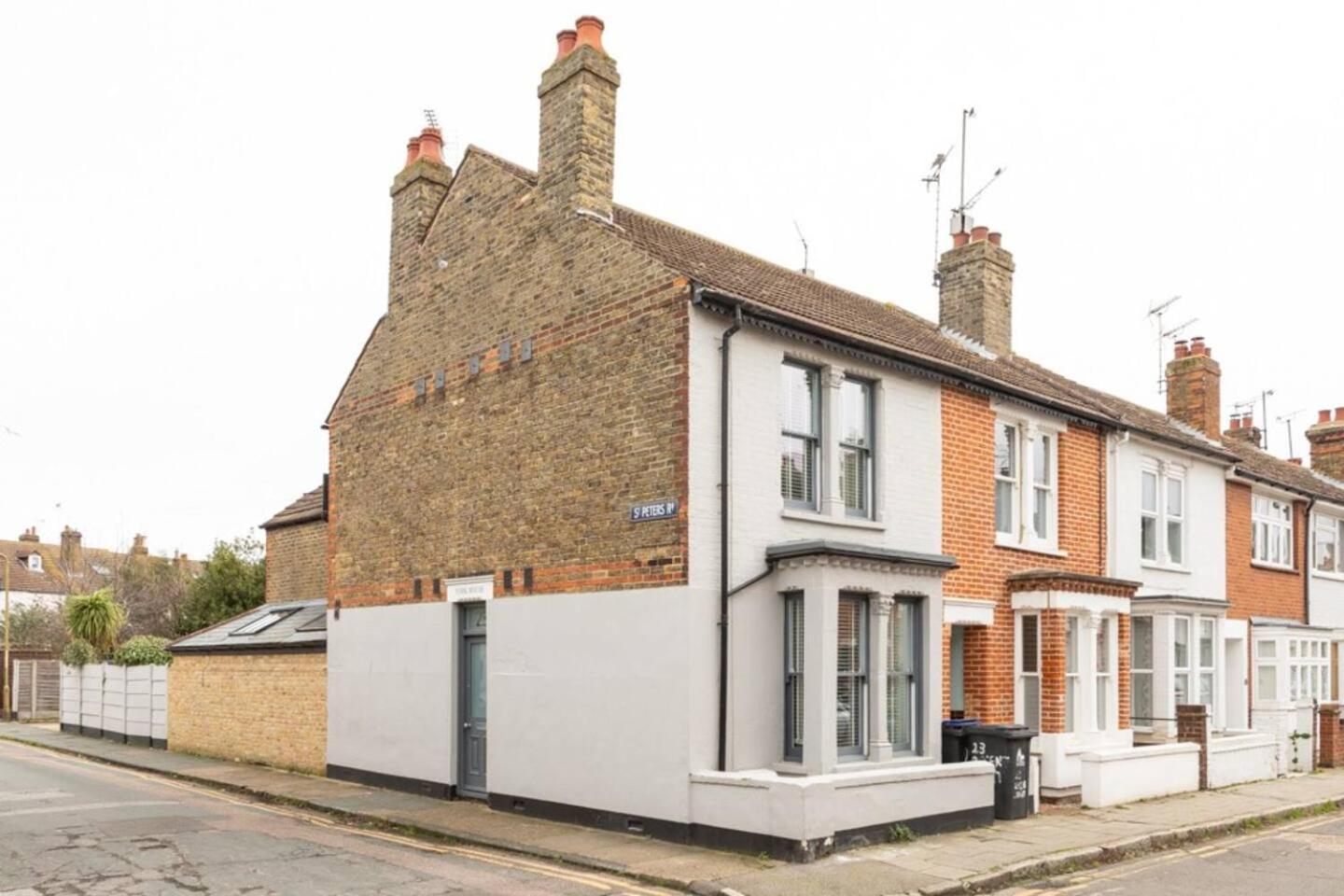York House Villa Уитстейбъл Екстериор снимка