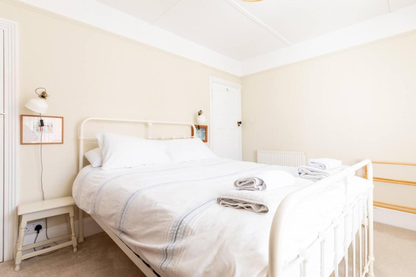 York House Villa Уитстейбъл Екстериор снимка