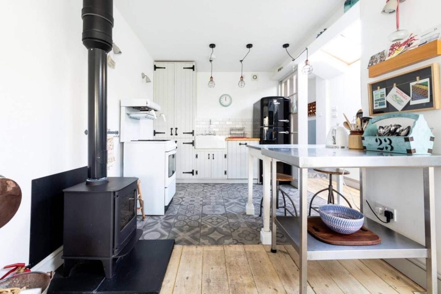 York House Villa Уитстейбъл Екстериор снимка